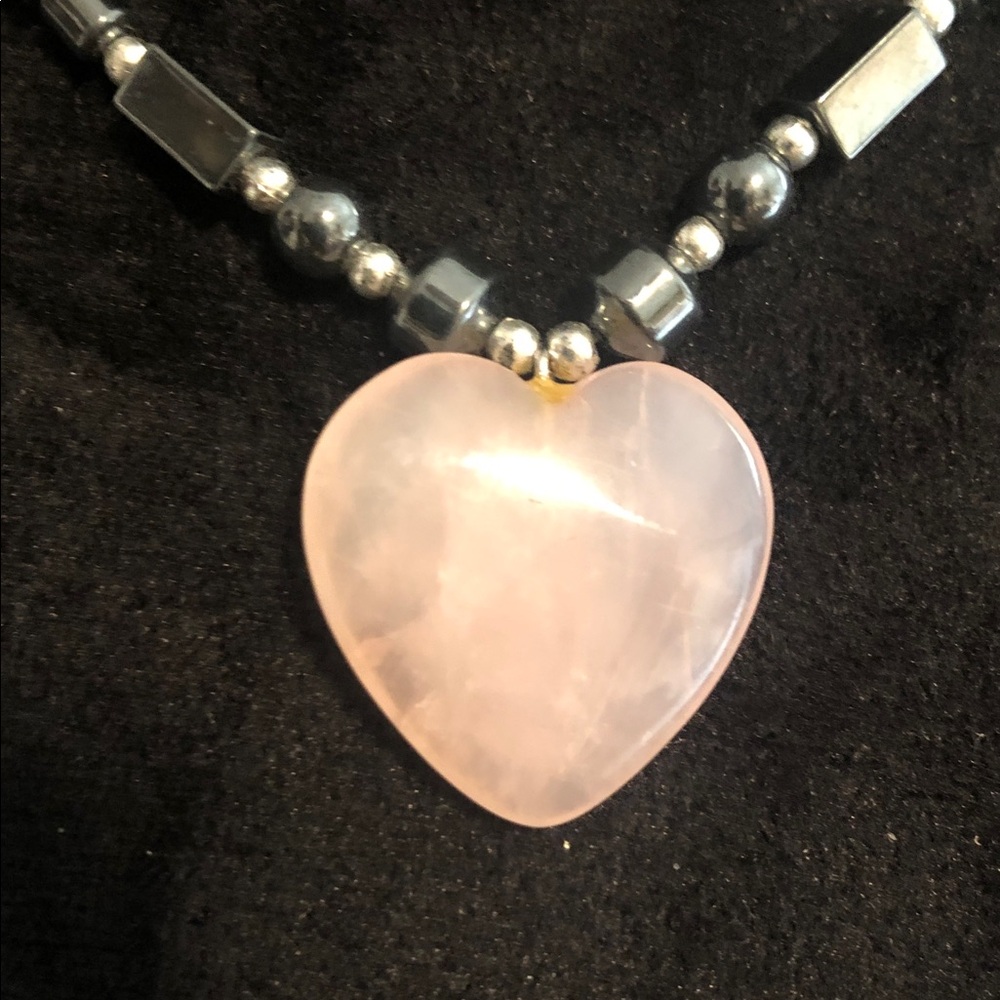 17” Rose Quartz & Hematite Heart Necklace ✨